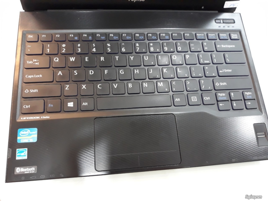 Laptop Fujitsu core I5, Ram 4G, SSD 180GB - 3