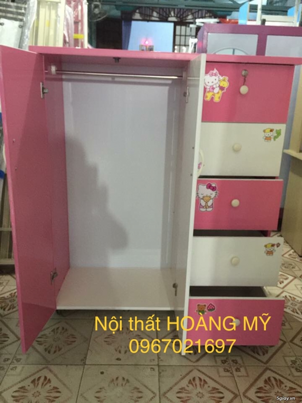 Tủ nhựa đài loan cao cấp chĩ với 1.299k - 2