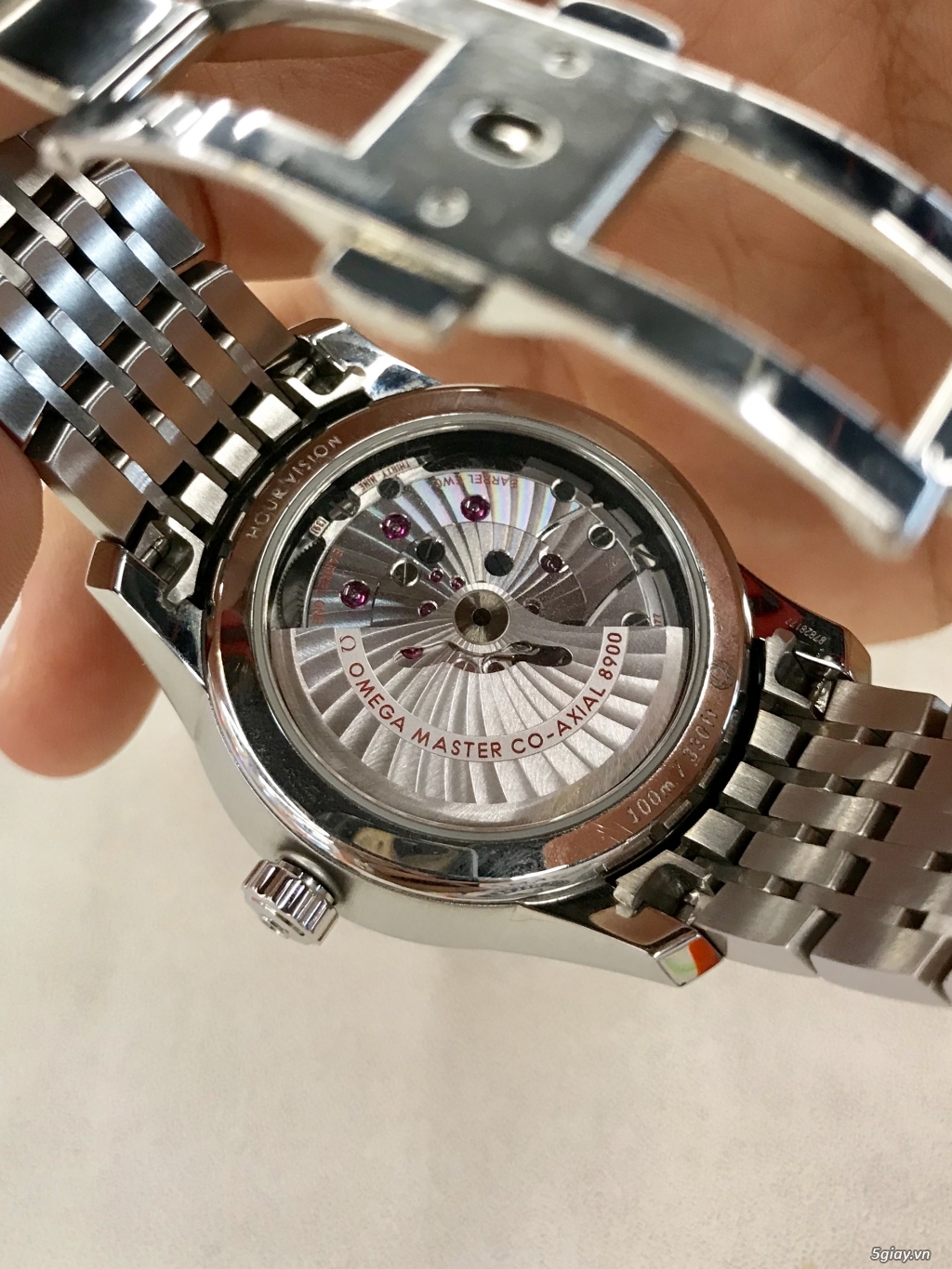 Đồng hồ Omega De Ville Co-Axial 8900 Master Chronometer giá tốt phục - 5