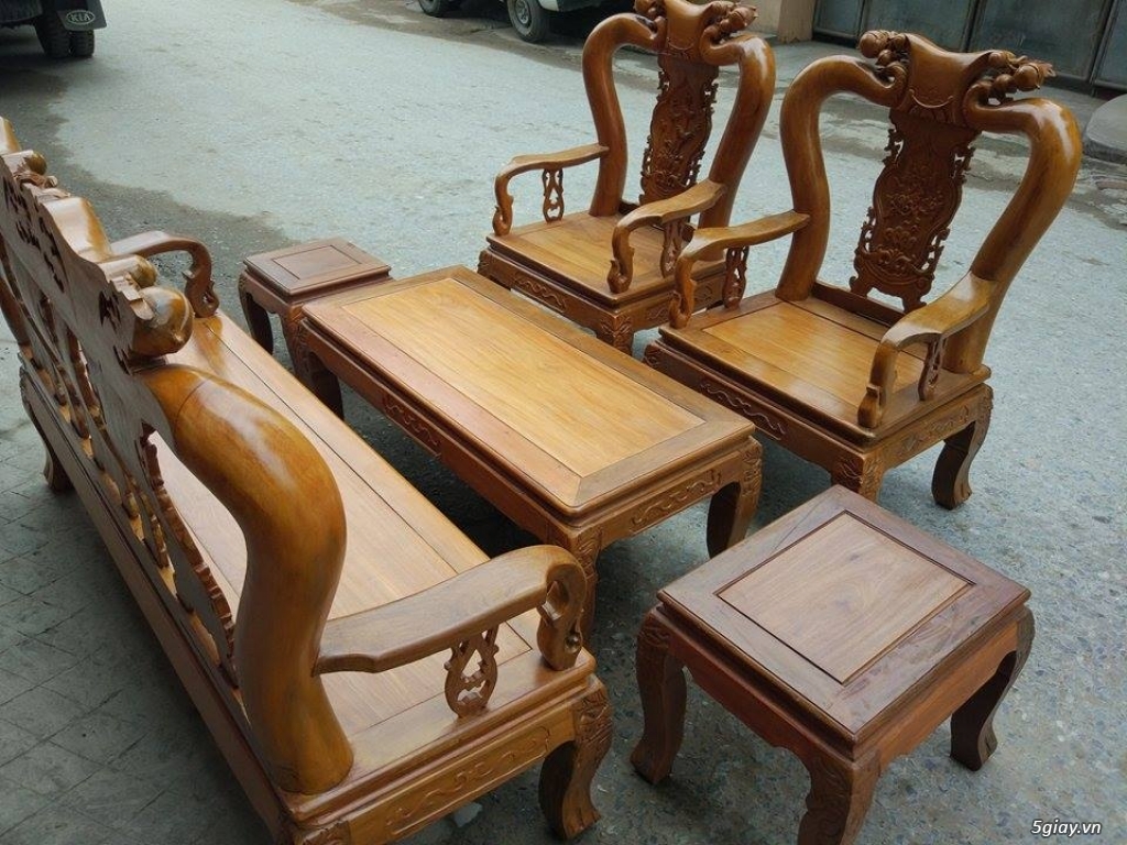 Bộ bàn ghế đục đào gỗ nghiến - 3