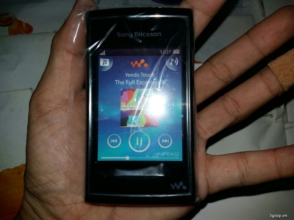 Mô hình điện thoại Sony Ericsson - 7
