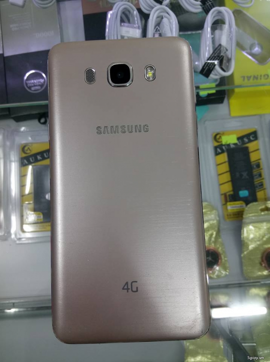 Cần bán Samsung J7 2016 - 1