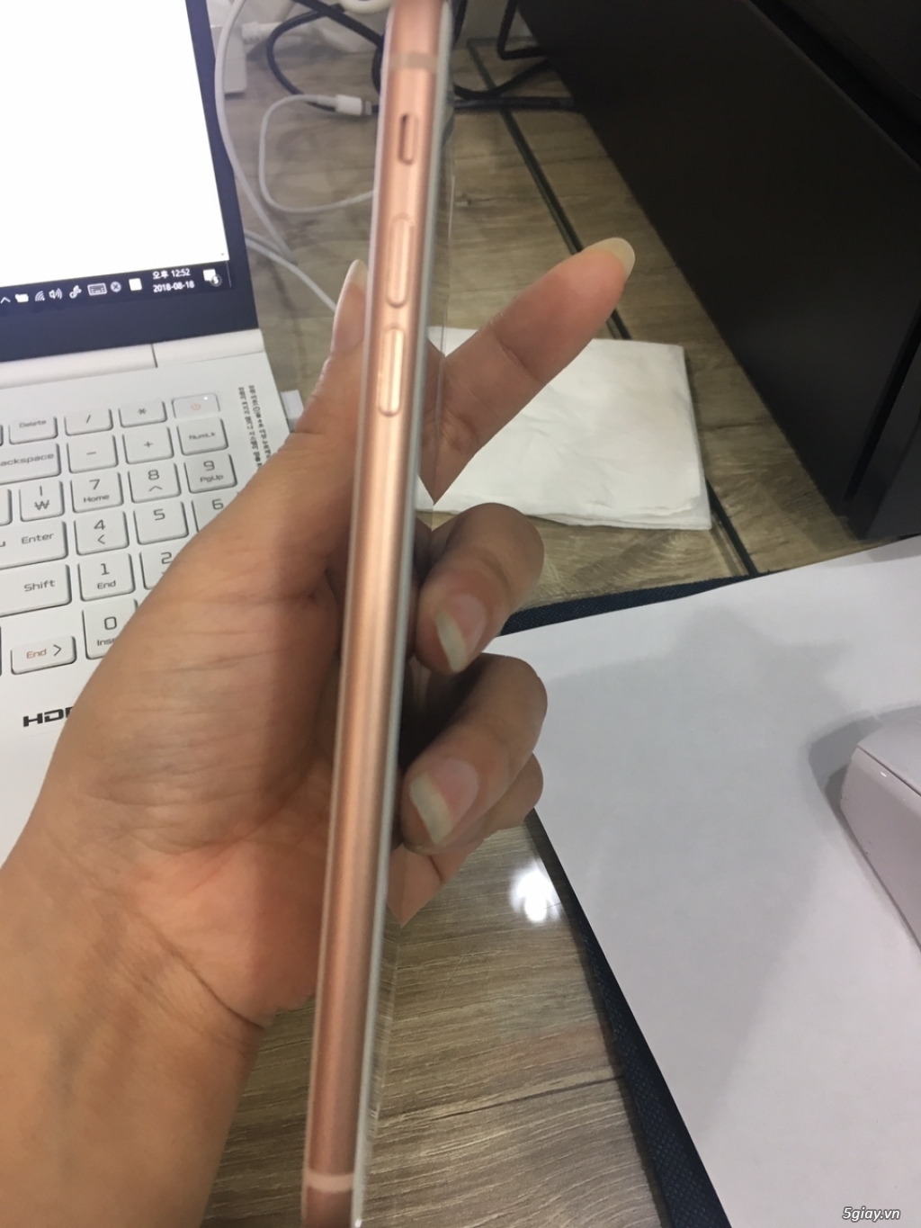 iphone 8plus 64gb vàng hồng đẹp lung linh zin như mới bảo hành - 2