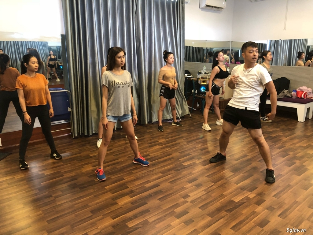 Khai giảng lớp Sexydance q3 PNT