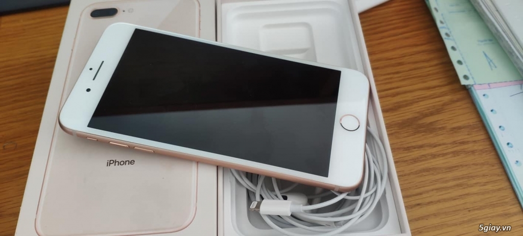 iphone 8plus gold 64gb BH tgdd 10 tháng
