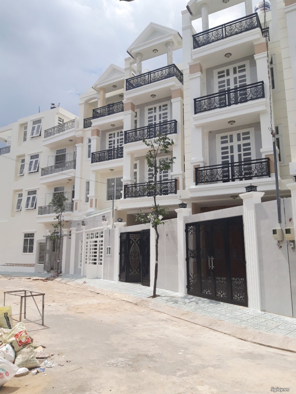 NHÀ PHỐ COOPMART BÌNH TRIỆU ĐẠI HỌC LUẬT P. HIỆP BÌNH CHÁNH QUẬN THỦ ĐỨC - 3