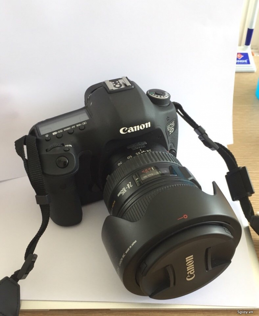 body Canon EOS 5D mark III + Lens EF 24-105mm. (còn hạn bảo hành chính - 1