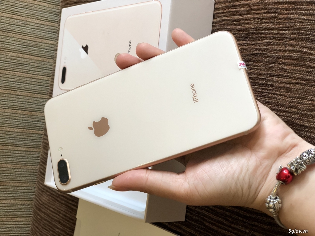Cần bán nhanh : IPHONE 8Plus 64GB GOLD - 3