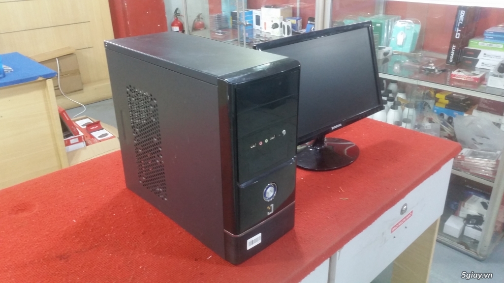Cần bán 1 bộ máy pc Core i5 2400S + LCD Samsung 19' chiến Game giá SV - 1