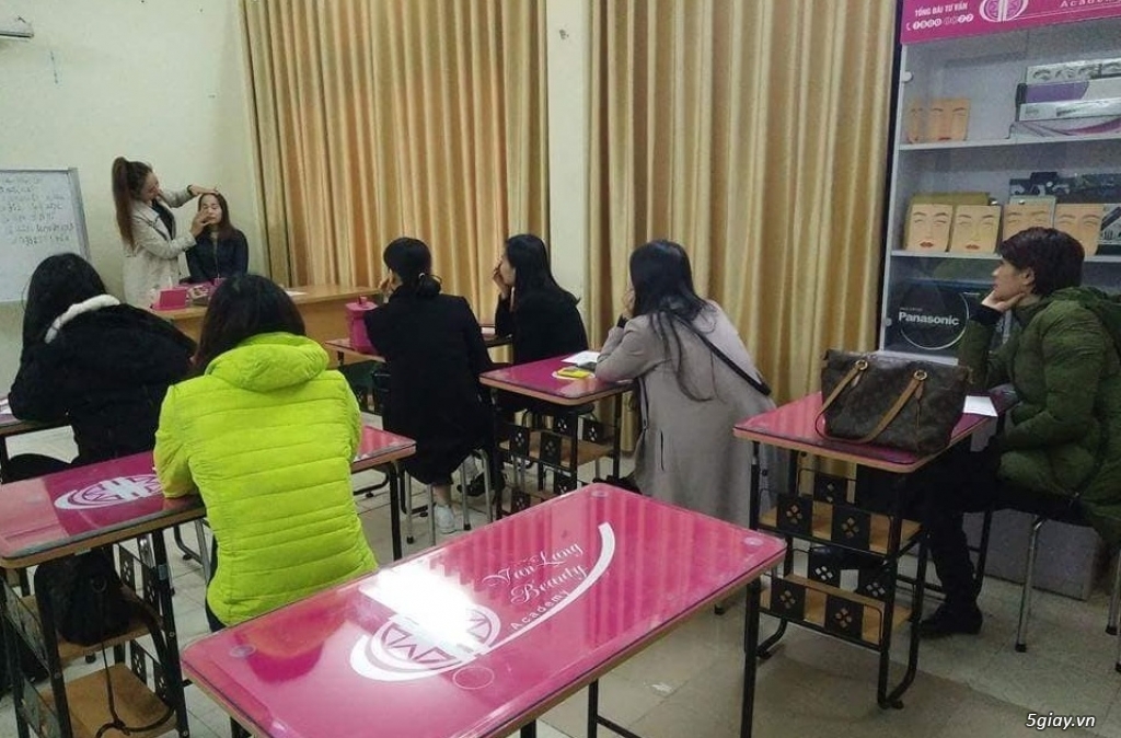 TUYỂN SINH CÁC LỚP LÀM ĐẸP 2018 - 21