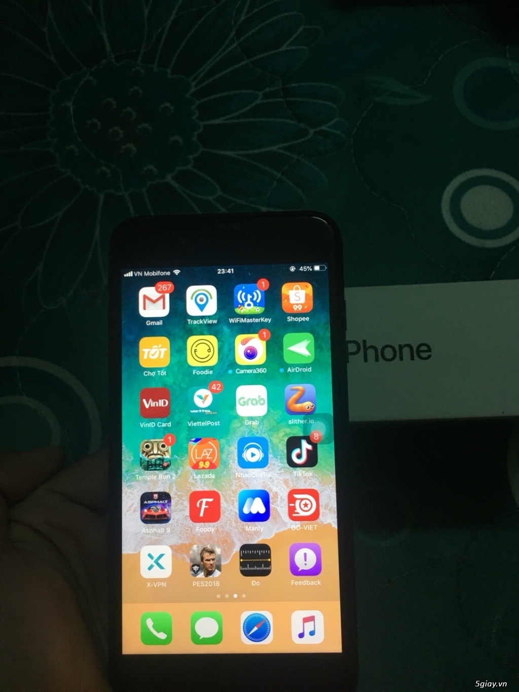 Cần bán iphone 7 plus lock 128Gb đen nhám , còn bảo hành 2.2019