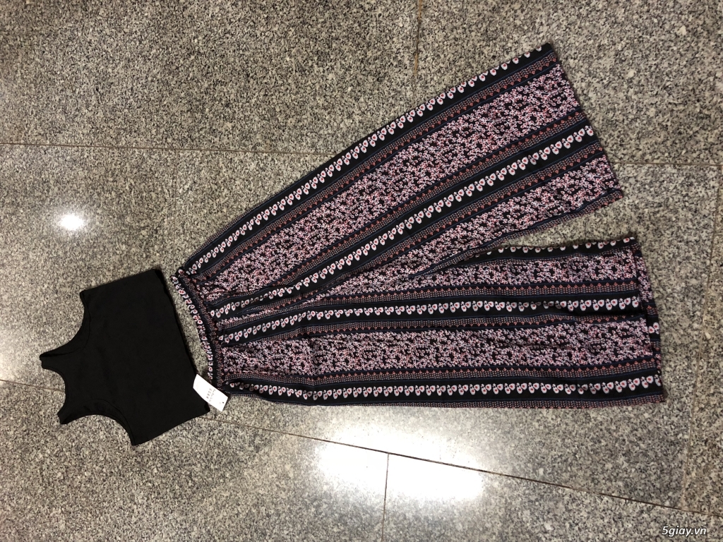 Đầm xòe trễ vai có mút ngực - 7