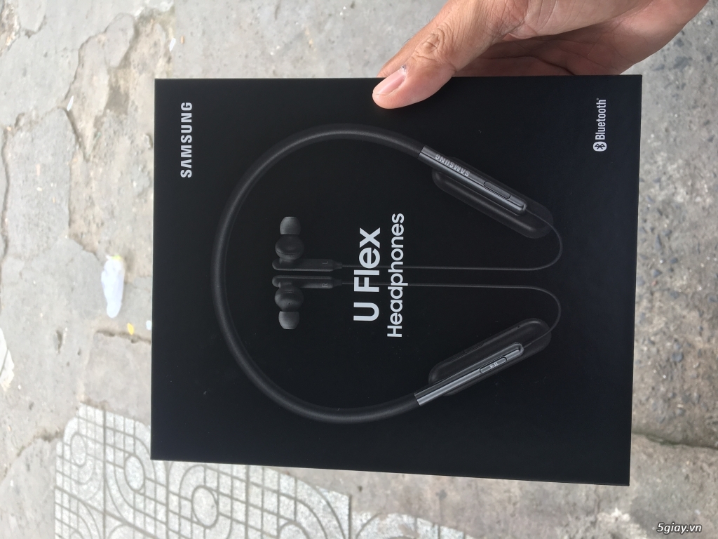 Tai nghe bluetooth samsung uflex