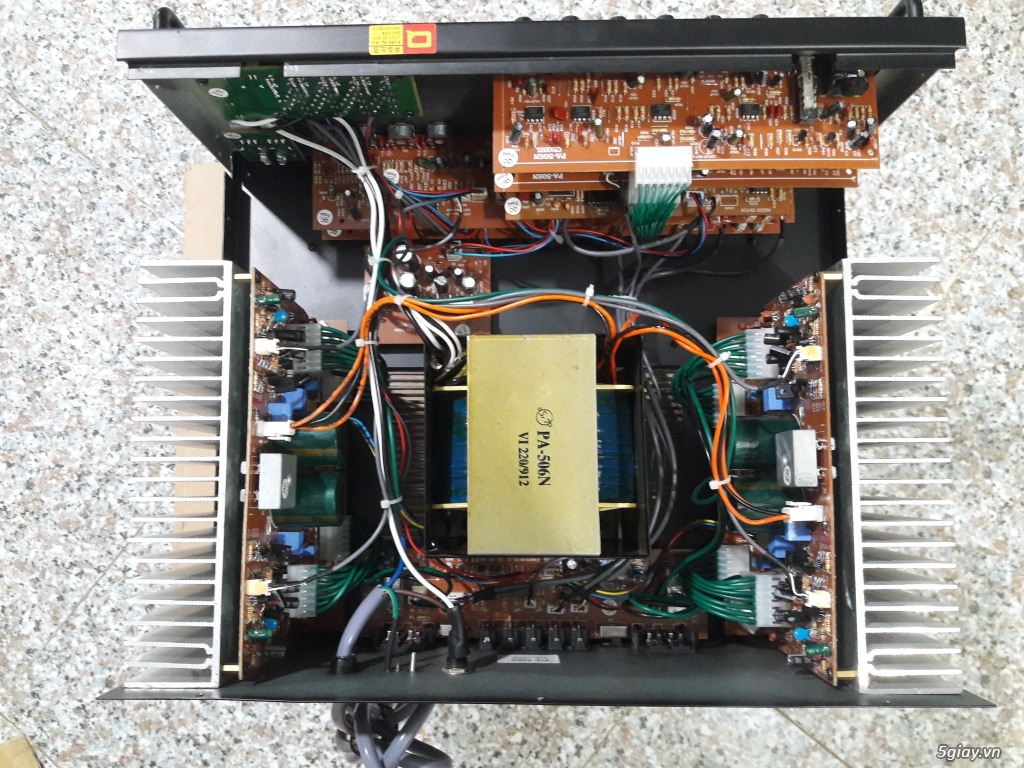 Amply karaoke jaguar 506N 5giay