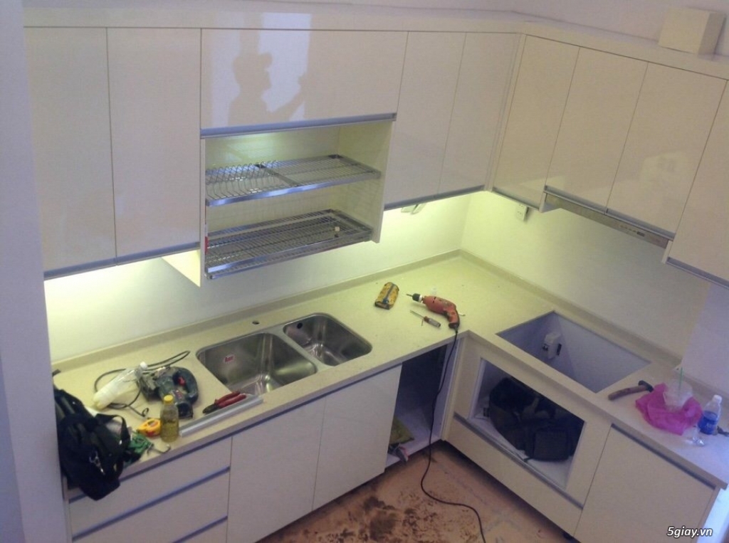 CHUYÊN SẢN XUẤT TỦ KỆ BẾP