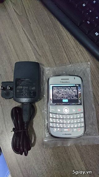Blackberry 9000 white  Nhà mạng doccomo ( Order Nhật Bản)  Máy pin+sạc - 3