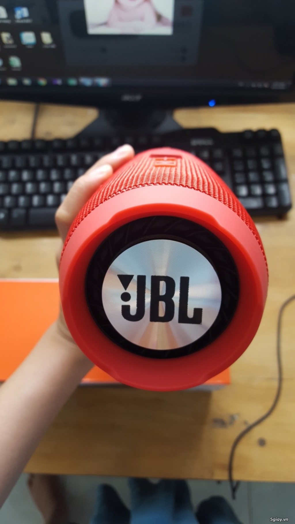 Loa bluetooth JBL charge 3 Tích hợp xạc, học tiếng anh, nghe nhac - 3