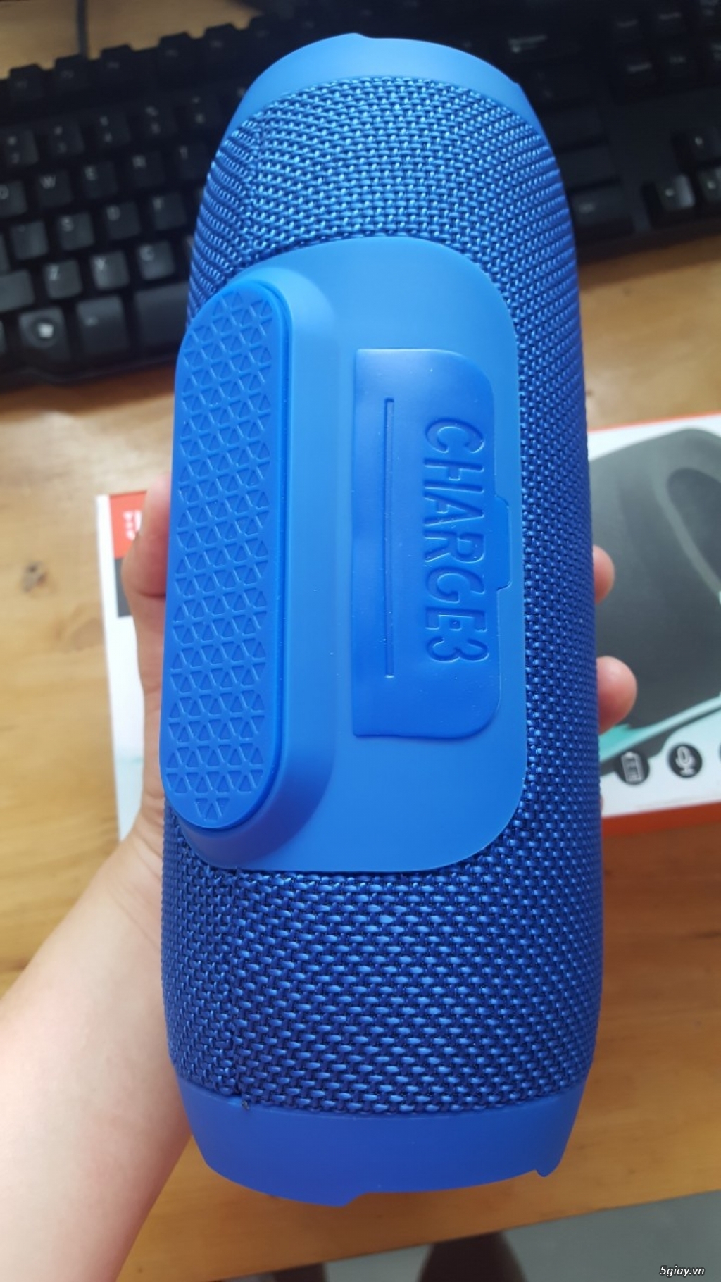Loa bluetooth JBL charge 3 Tích hợp xạc, học tiếng anh, nghe nhac - 8