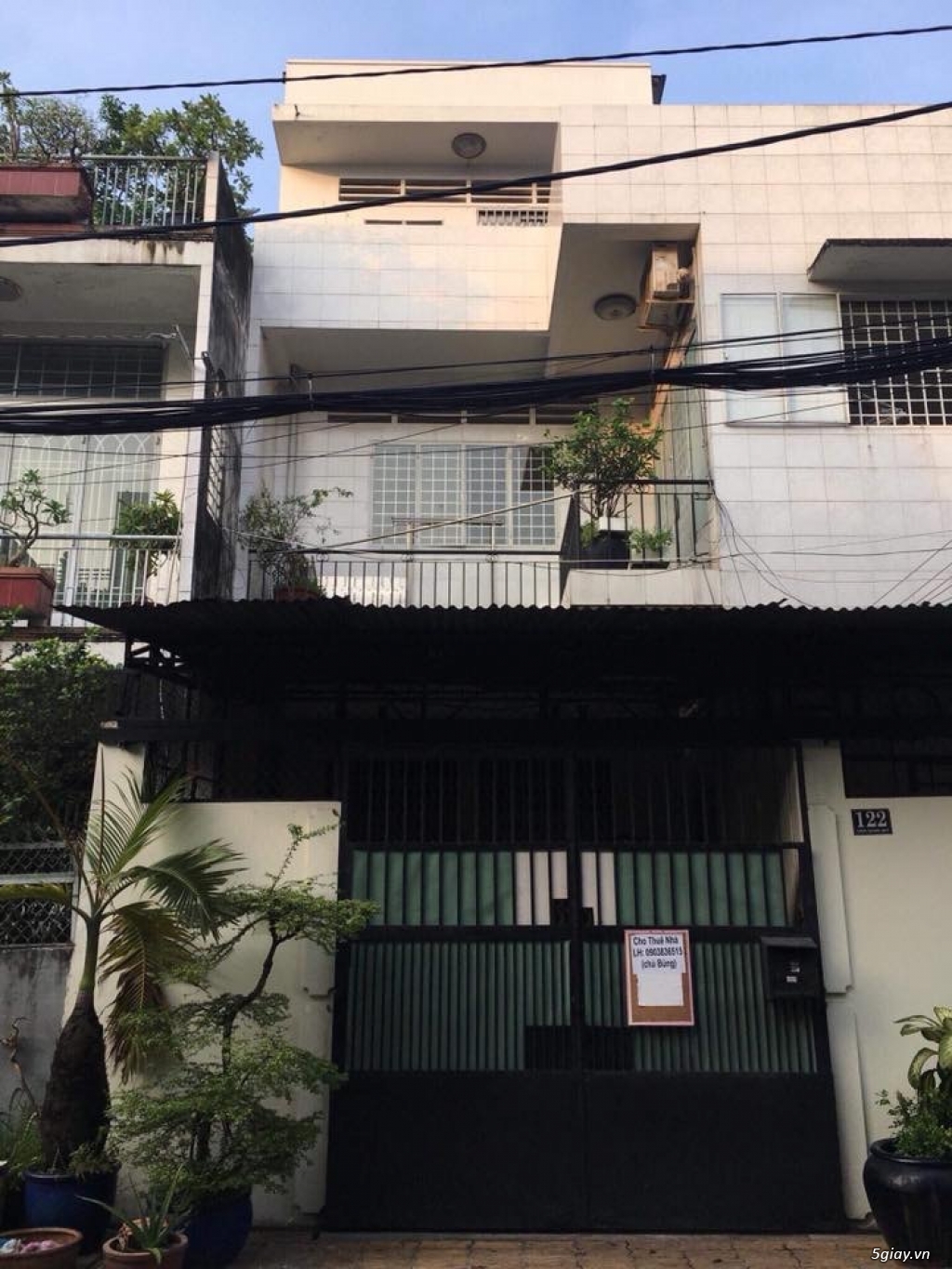 Cho thuê nhà nguyên căn Quận Tân Phú có thang máy chở hàng - 1