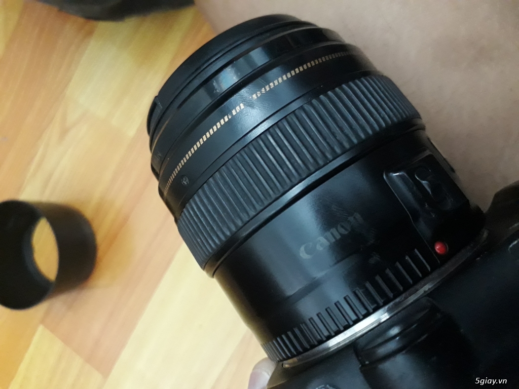 Bán Canon 5D2, lens canon 85 f1.8 giá cực sốc - 2