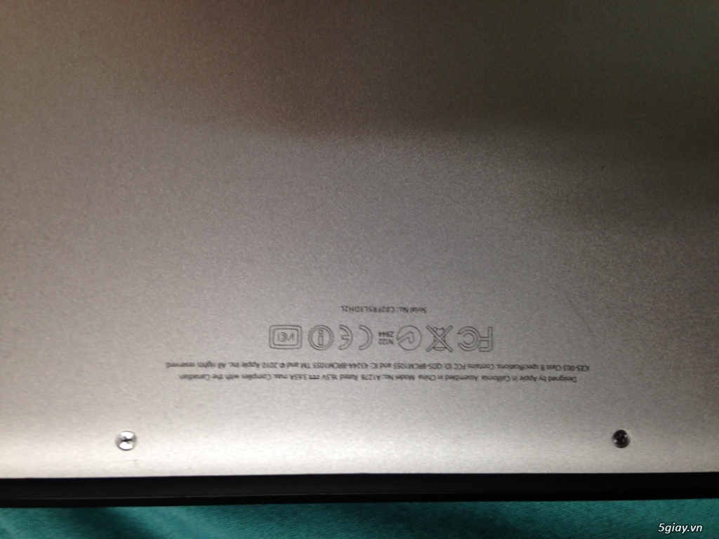 Ban Macbook Pro 2011 Ram 4Gb , SSD 256 Core I5 , con 90% , - 3