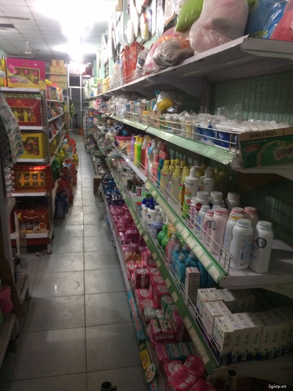 Cần sang cửa hàng tự chọn.