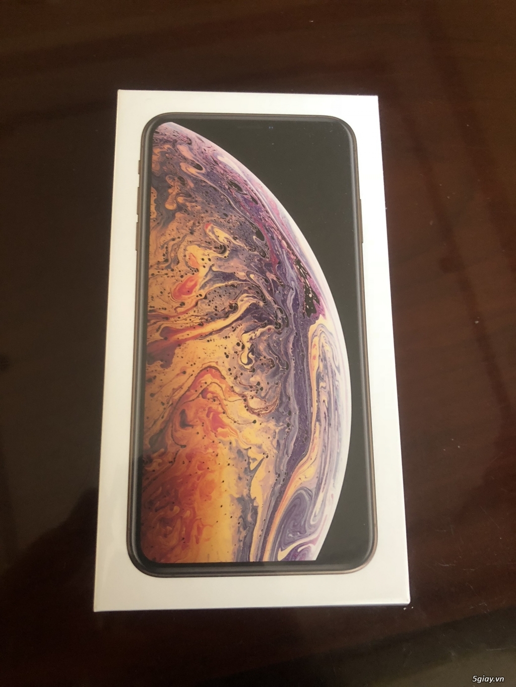 Iphone Xs Max 256gb màu gold nguyên seal hàng Zp - 1