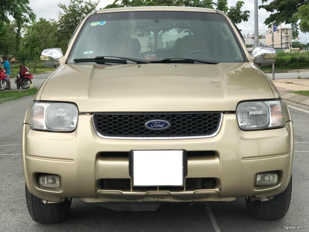 Ford Escape số tự động xe gđ sử dụng còn đẹp
