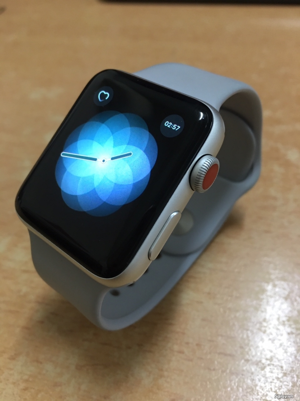 Bán Apple Watch Series 3 (42mm) GPS + Cellular hàng Mỹ.