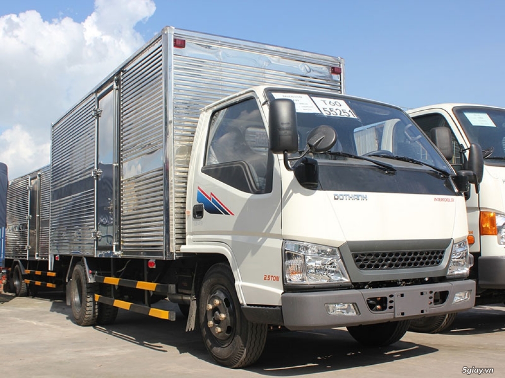 Xe tải đô thành iz49 tải trọng 2t4 euro 4 - 6