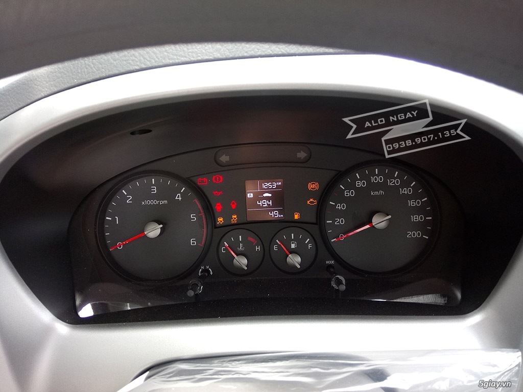 Xe tải 2.49 tấn KIA FRONTIER K250 (KIA K250) mui bạt, màu trắng, 2018 - 9