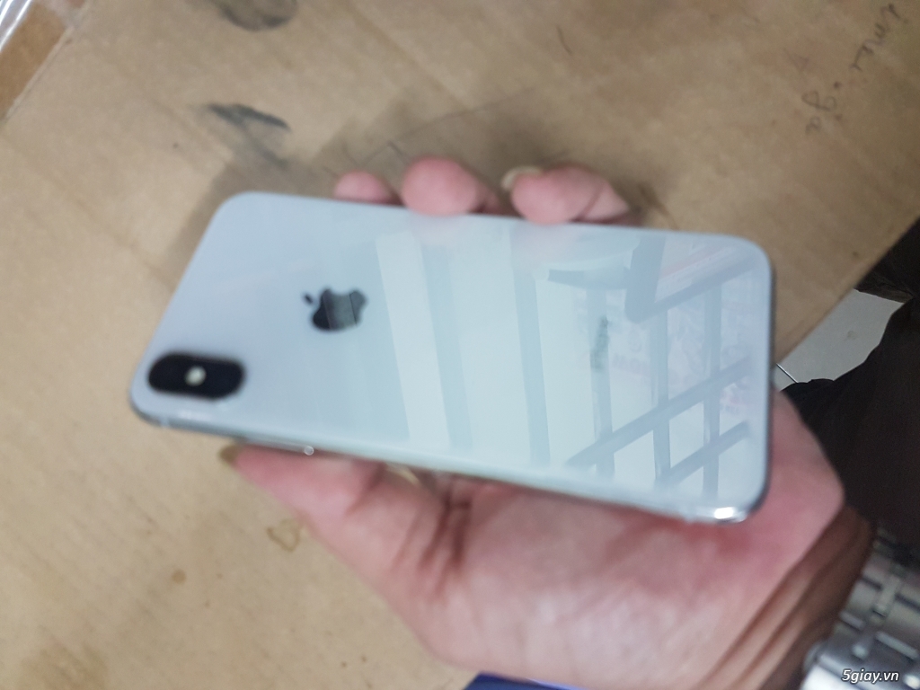 Bán iphone x-256G,màu bạc