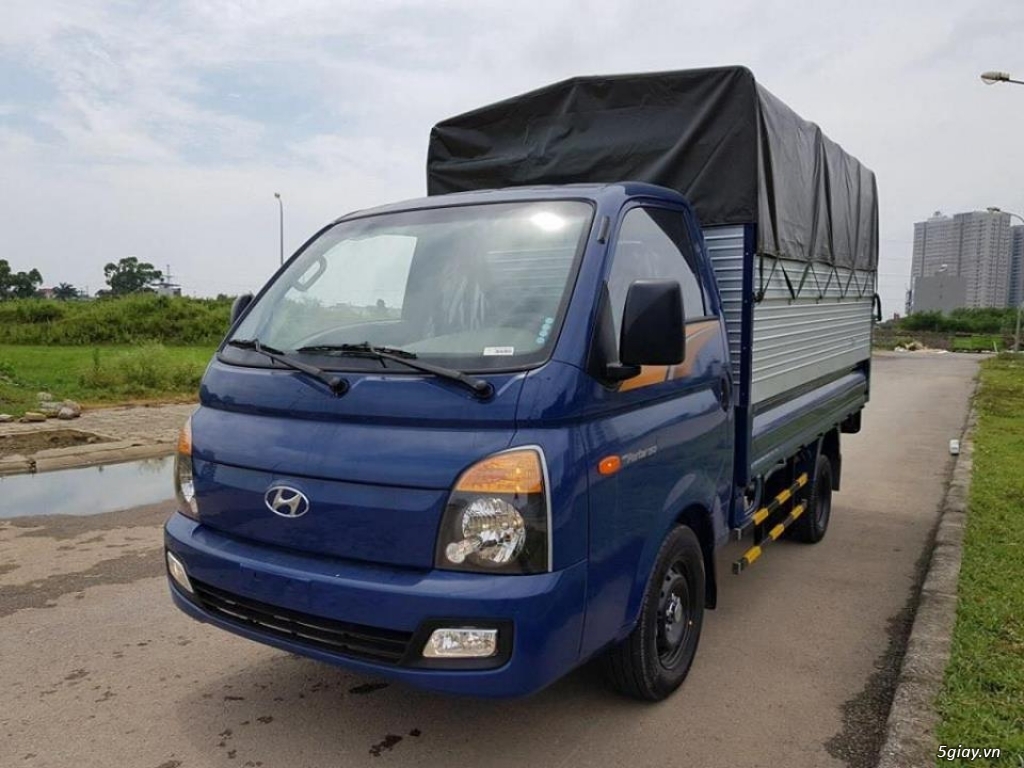 HYUNDAI 1,25 chê chỗ nào đập chỗ đó. vay 90% - 1