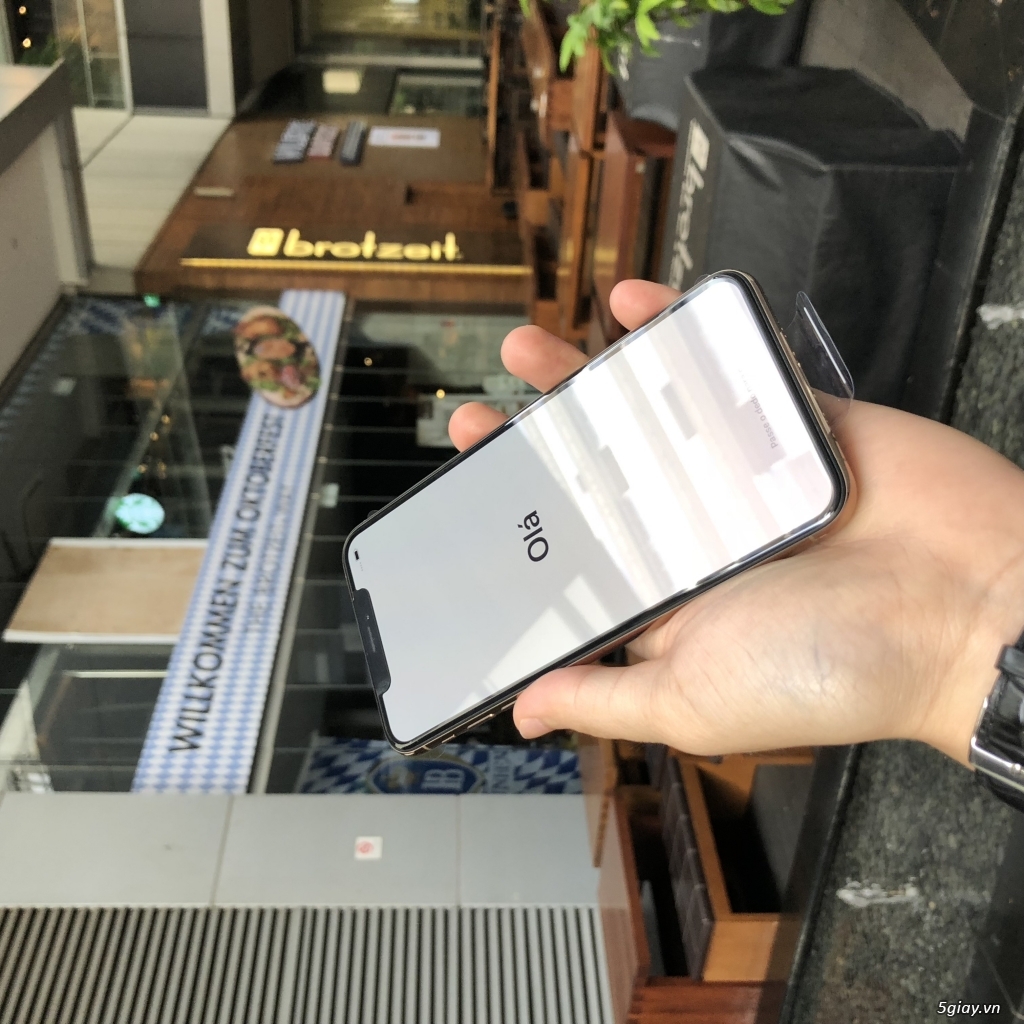 IPHONE XS MAX hàng Singapore 1 sim GOLD 64G 34TR 256G 37TR Hàng có sẳn