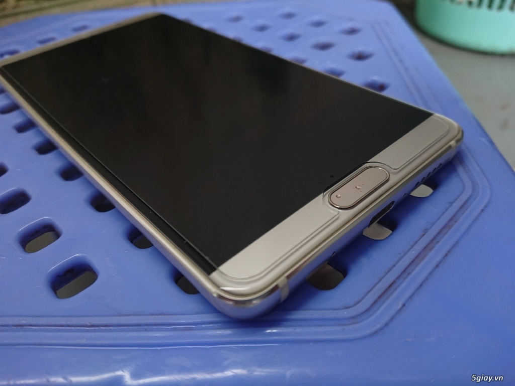 Huawei Mate 10 Màu Gold 4/64 Likenew - 2