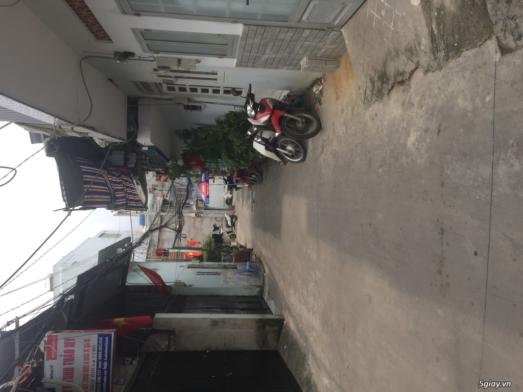 Nhà gò vấp 1 trệt 1 lầu hẻm xe hơi - 1