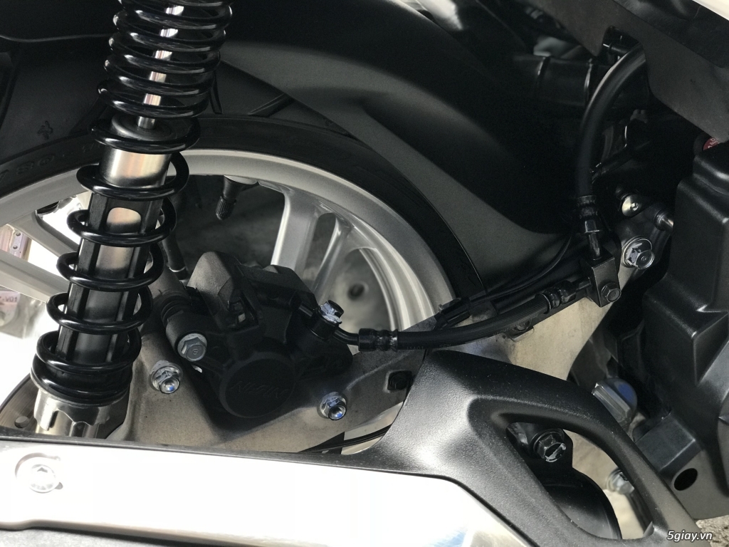 SHVN 150 ABS,2017 màu trắng, xe ít sử dụng, zin 100% - 5