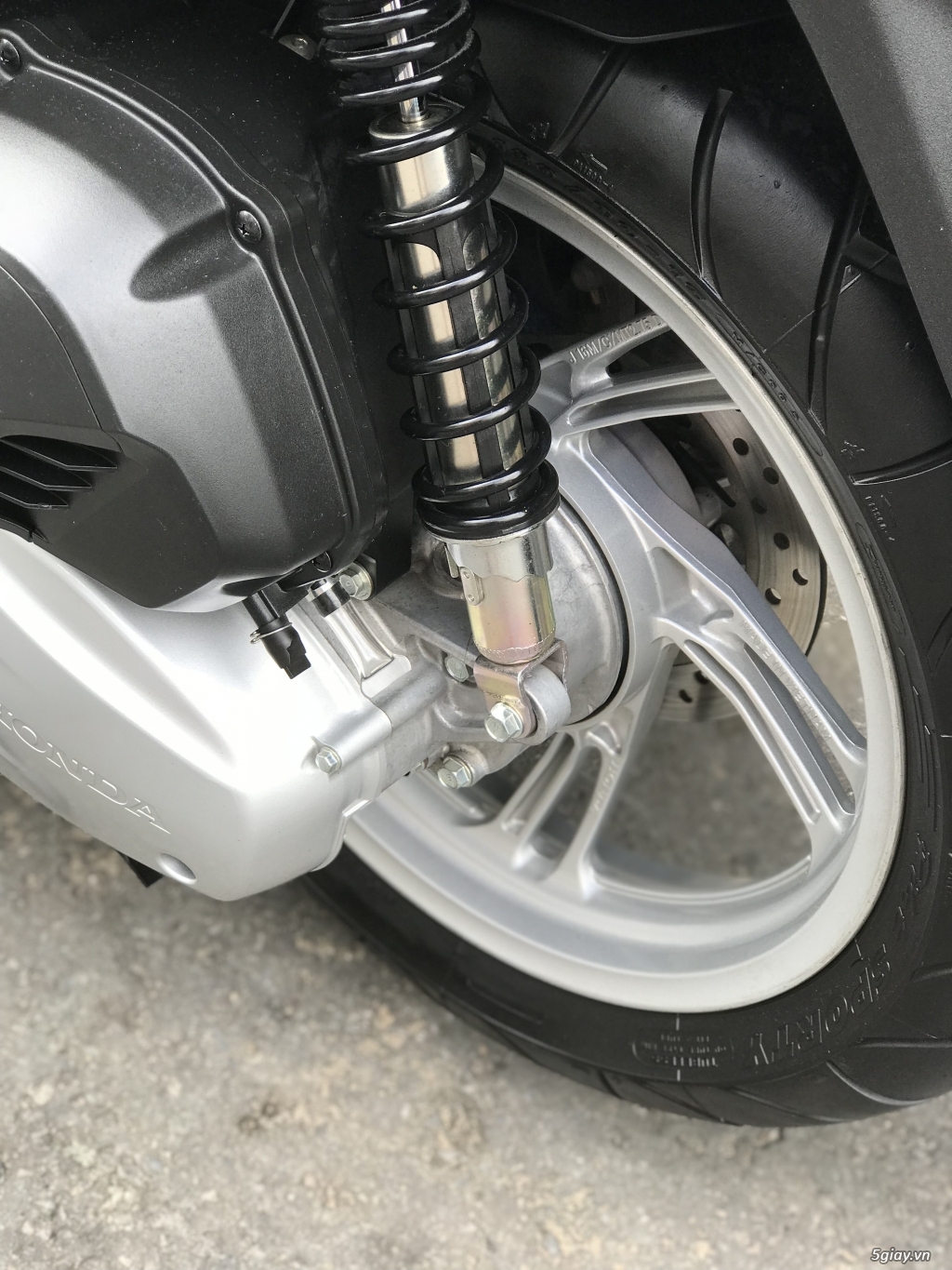 SHVN 150 ABS,2017 màu trắng, xe ít sử dụng, zin 100% - 6