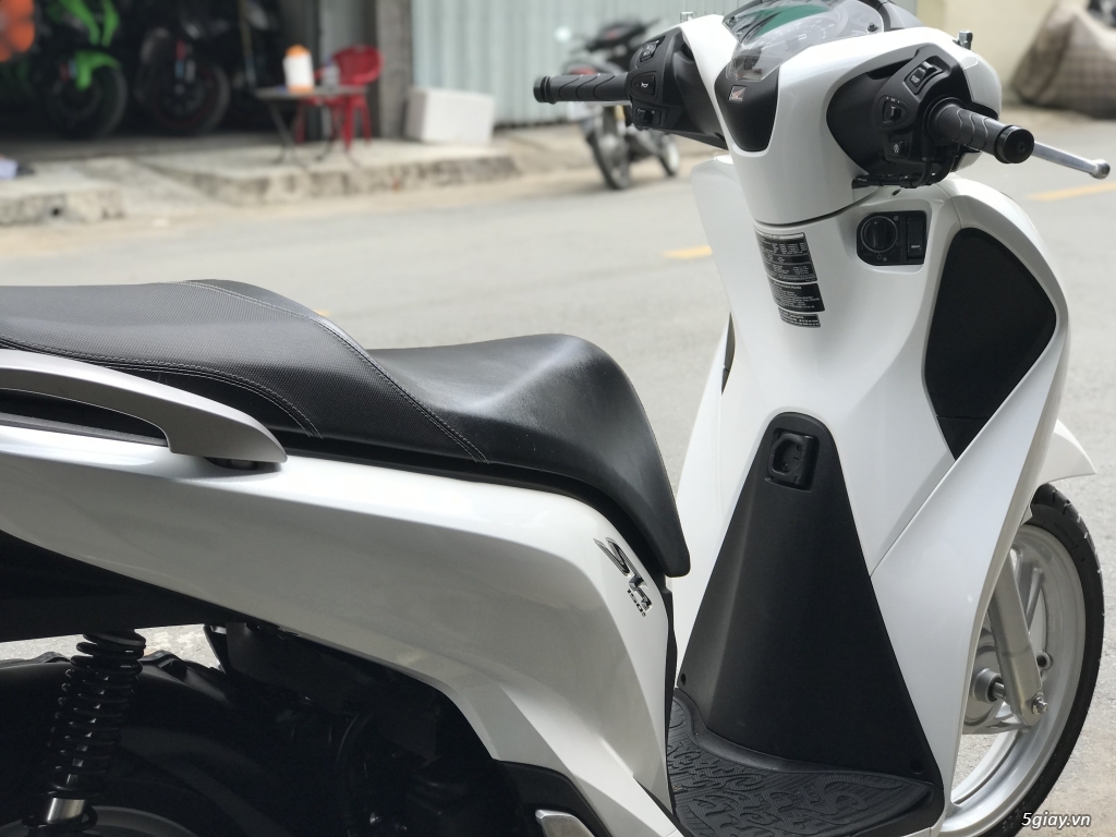 SHVN 150 ABS,2017 màu trắng, xe ít sử dụng, zin 100% - 7