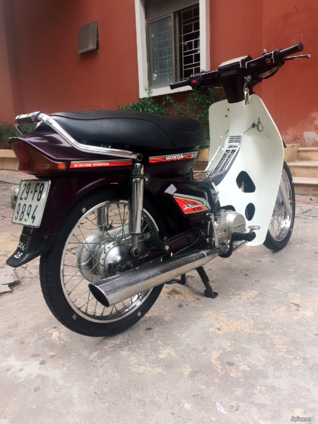 Chiêm ngưỡng xe Dream Thái đời 1997 biển độc màu độc nhất