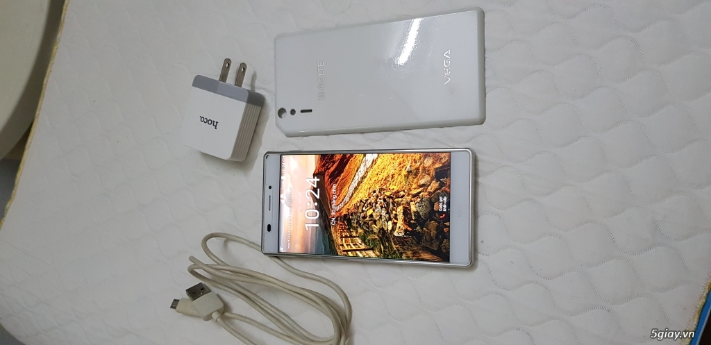 SKY A870 white 32gb (99,99%) - 1