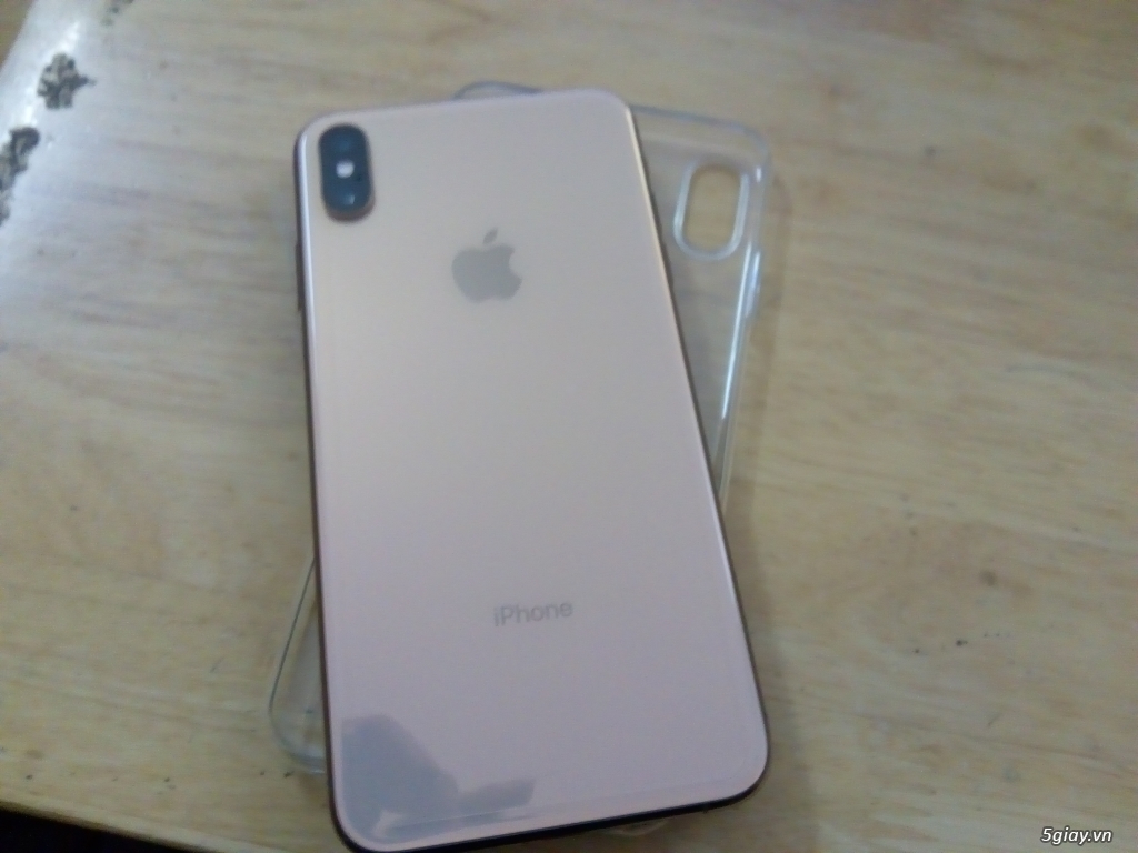 Cần bán iPhone xs max 64gb gold 2 sim - 1