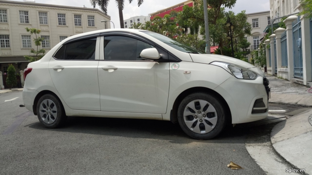 Cho thuê xe Hyundai I10_ 2 đầu - 1