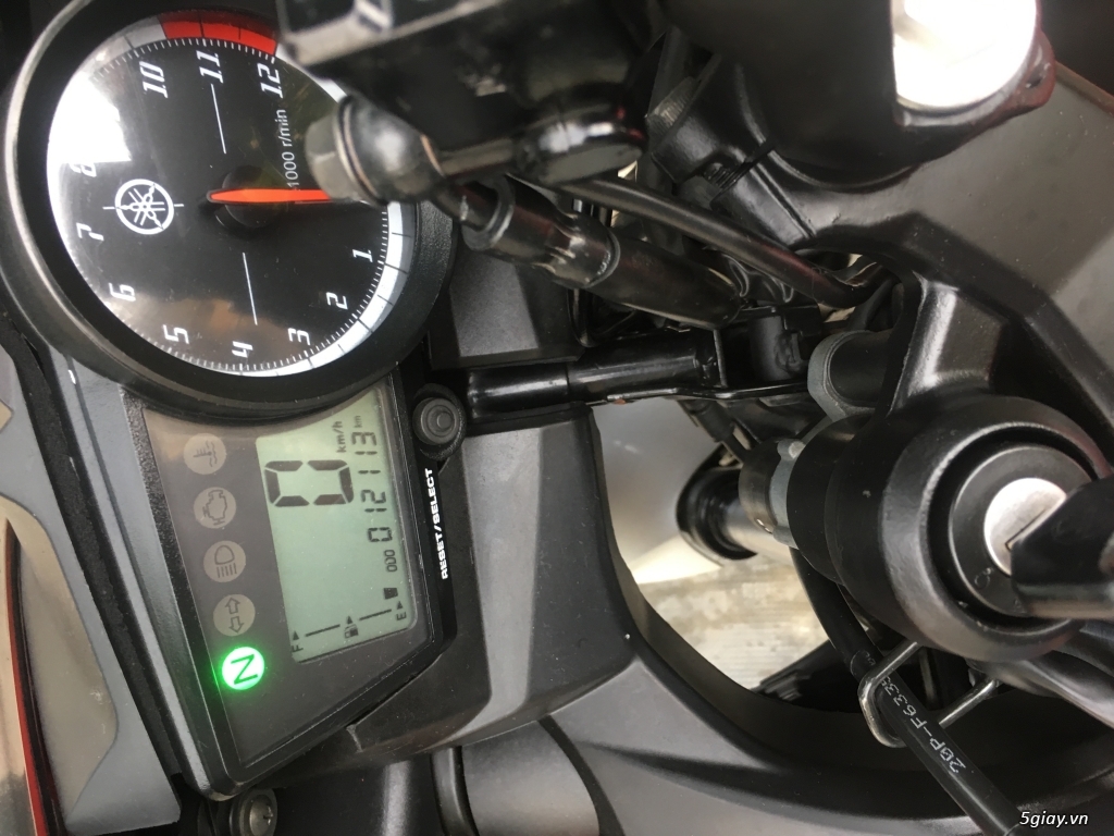 Yamaha R15 V2.0 2014