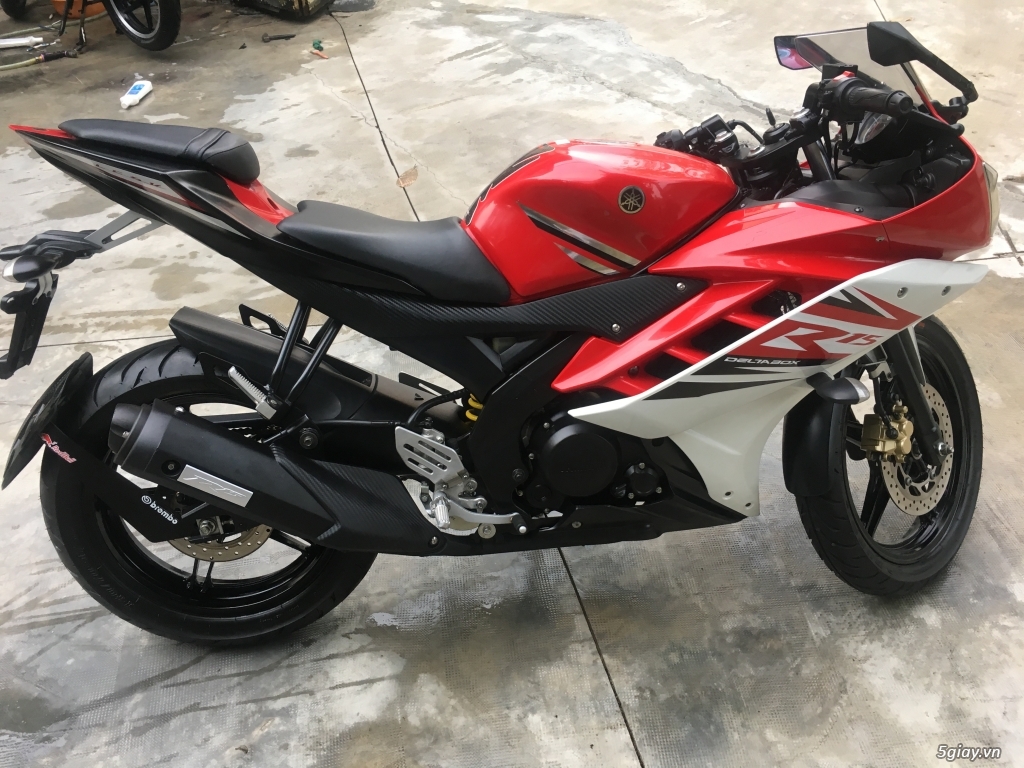 Yamaha R15 V2.0 2014 - 1