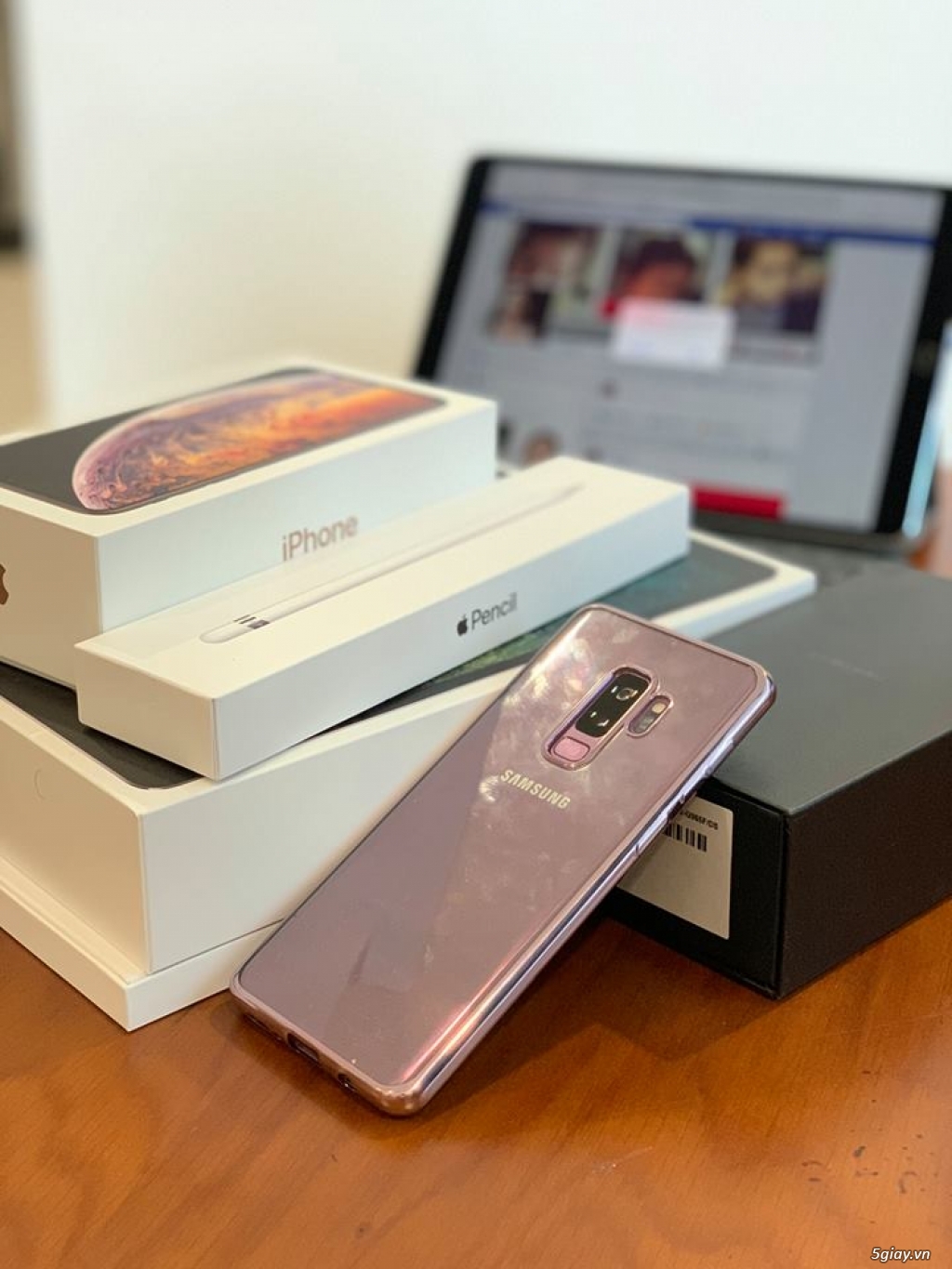 Dư dùng bán Samsung S9+ 15tr