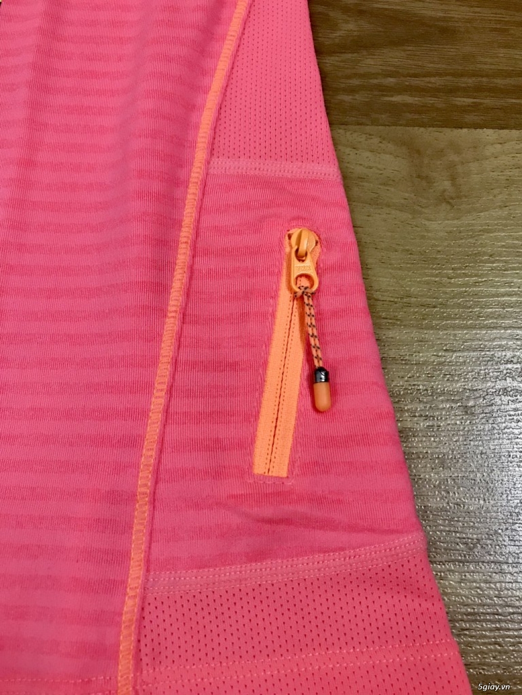 Áo thun mua tại siêu thị Costco Mỹ, siêu đẹp, siêu rẻ đây. - 2