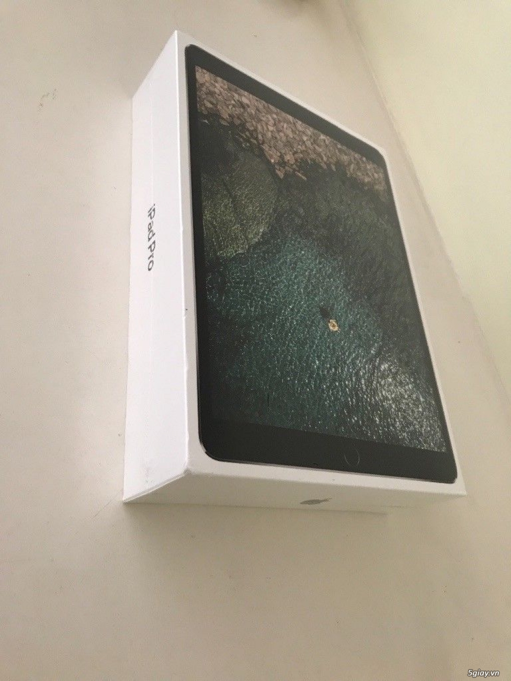 iPad Pro 10.5-inch Wifi Cellular 64gb Space Gray VZW nguyên seal