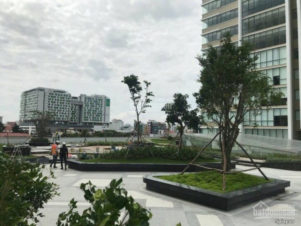 Bán căn hộ vừa mới bàn giao 77m2 , view garden, gần CV Hoàng Văn Thụ. - 2
