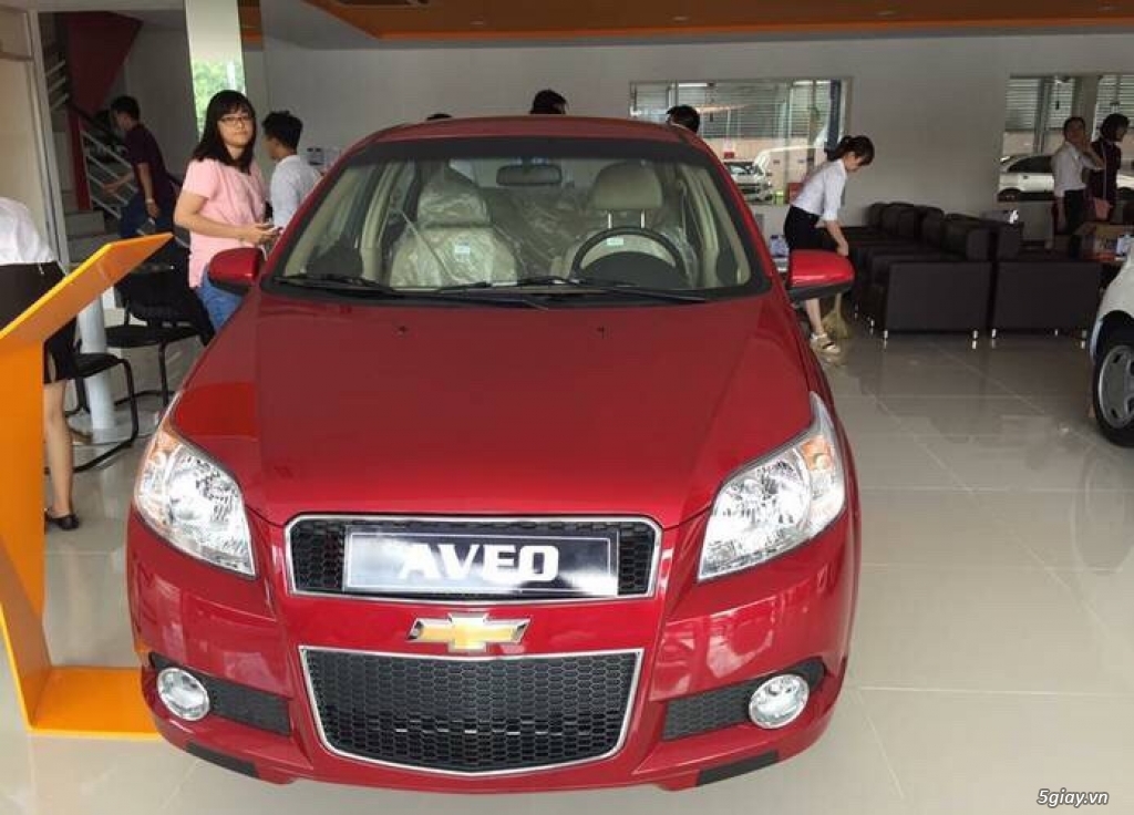 Chevrolet Aveo giảm mạnh 80tr trong tháng 10